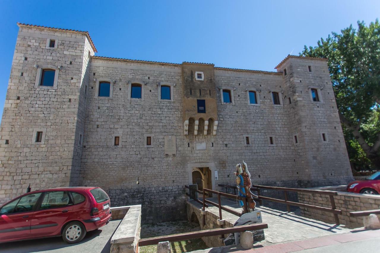 Kaštela Apartment Marija 2 Near Split מראה חיצוני תמונה