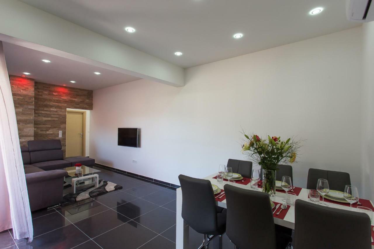 Kaštela Apartment Marija 2 Near Split מראה חיצוני תמונה